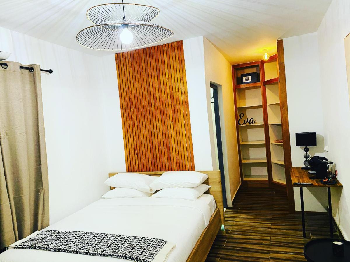 Moya Residence By Md Dzaoudzi Bagian luar foto